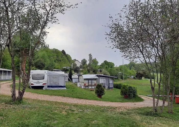 Kamp alanı Campingstellplatz Haus Seeblick Gutenland