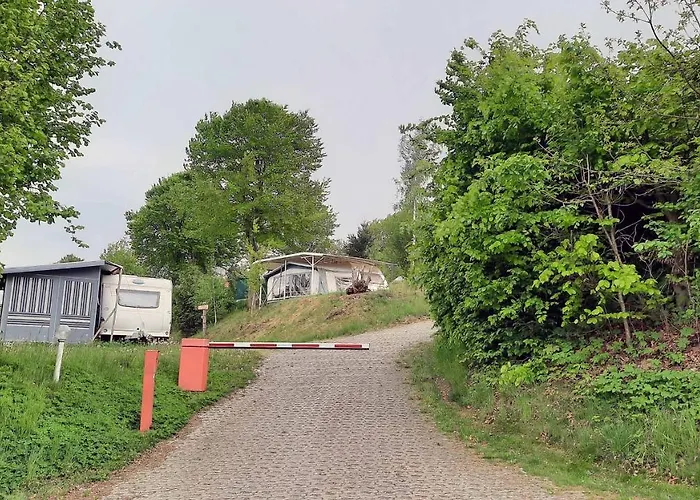 Campingstellplatz Haus Seeblick Kamp alanı